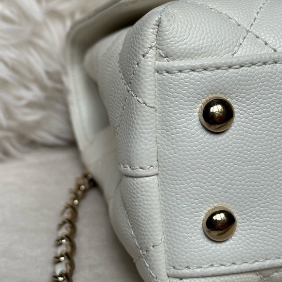 Chanel 21A Coco Top Handle White Caviar Small w/Microchipped Flap Bag - Picture 6 of 10